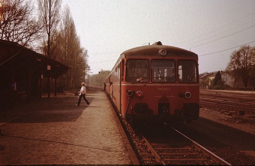 Am Bahnsteig in Dalheim